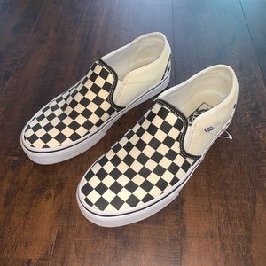 checkered vans